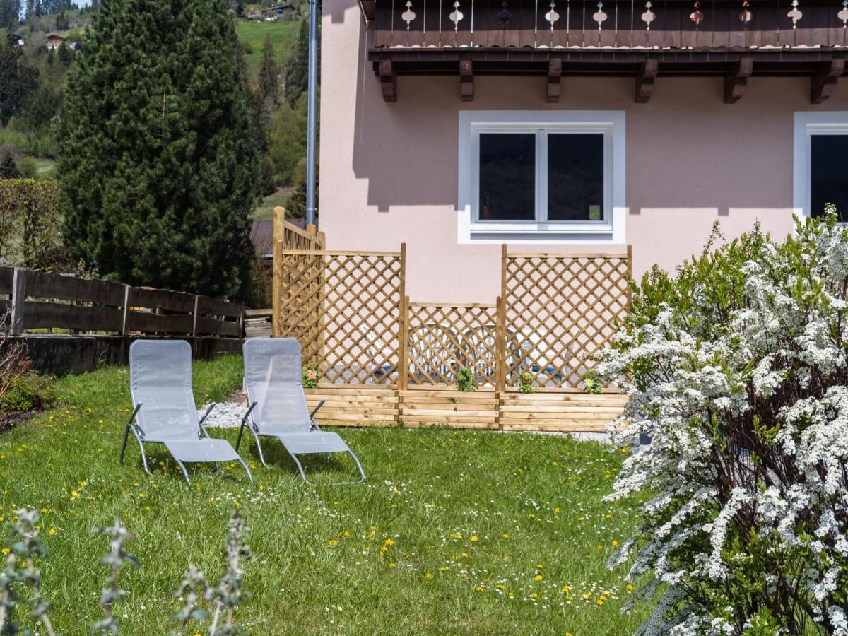 Modern Apartment Near Ski Area In M Hlbach Dorf  Esterno foto